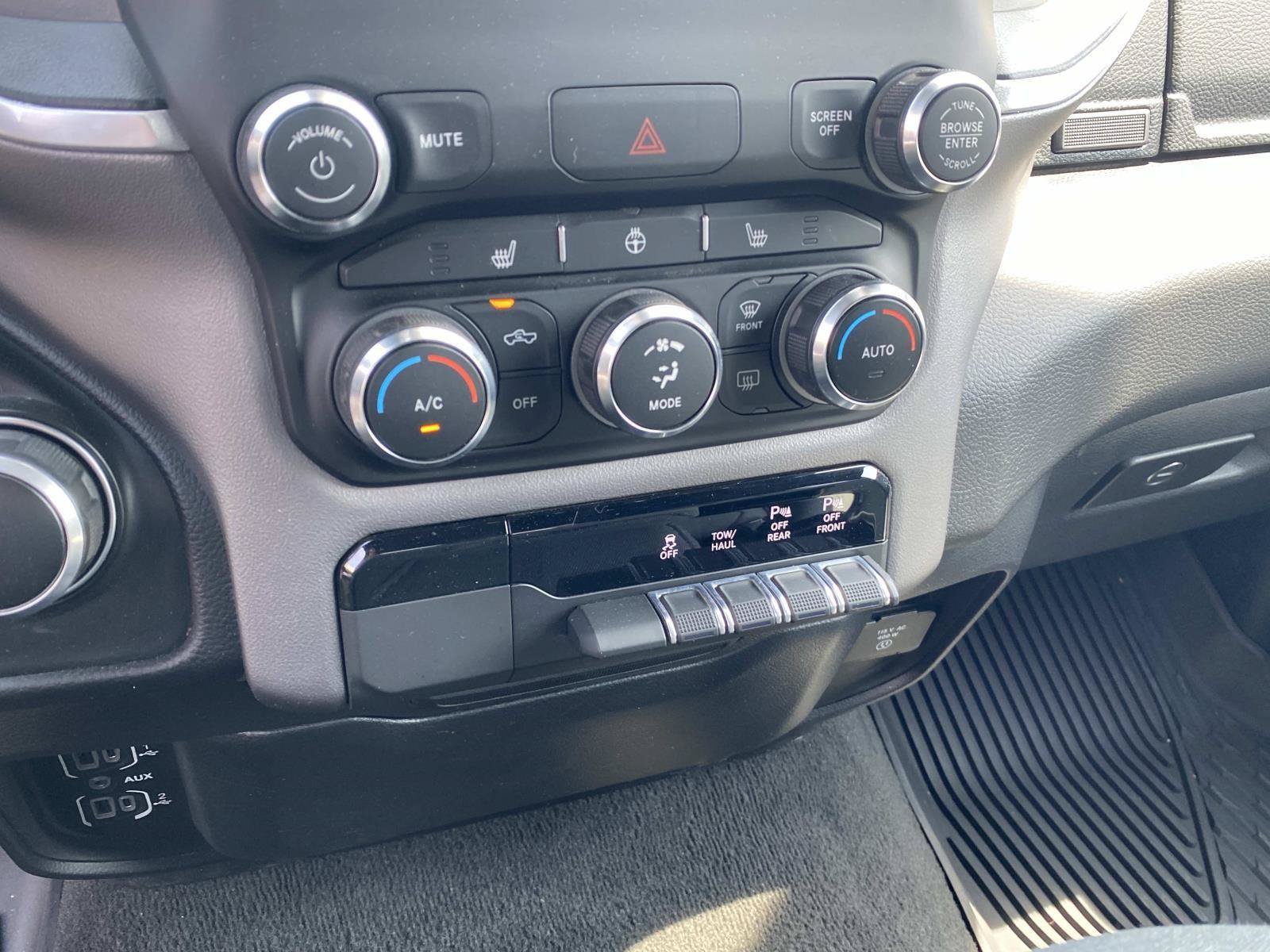 Used 2023 RAM 1500 Big Horn AWD/4WD image 31