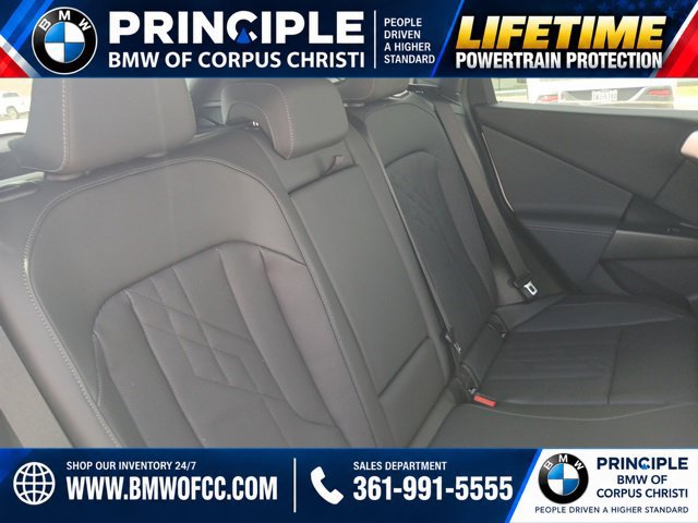 New 2025 BMW X3 xDrive30i w/ Premium Package AWD/4WD image 13