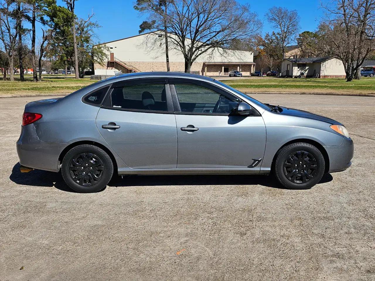Used 2010 Hyundai Elantra w/ Comfort Pkg 2 FWD image 6