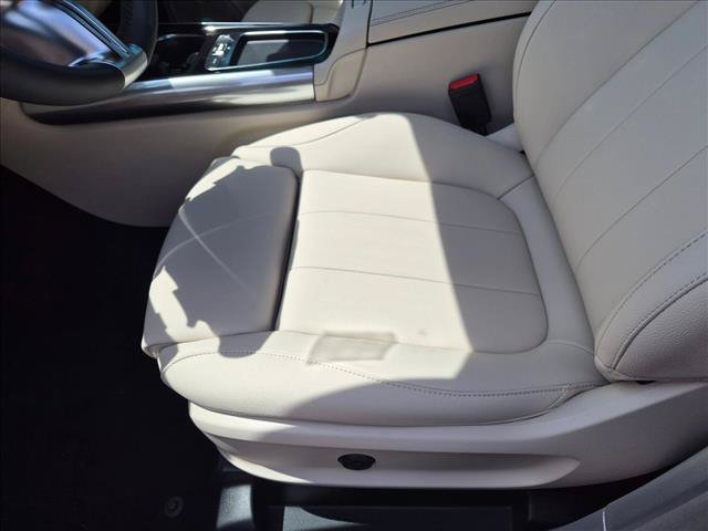Used 2026 Mercedes-Benz GLA 250 image 4