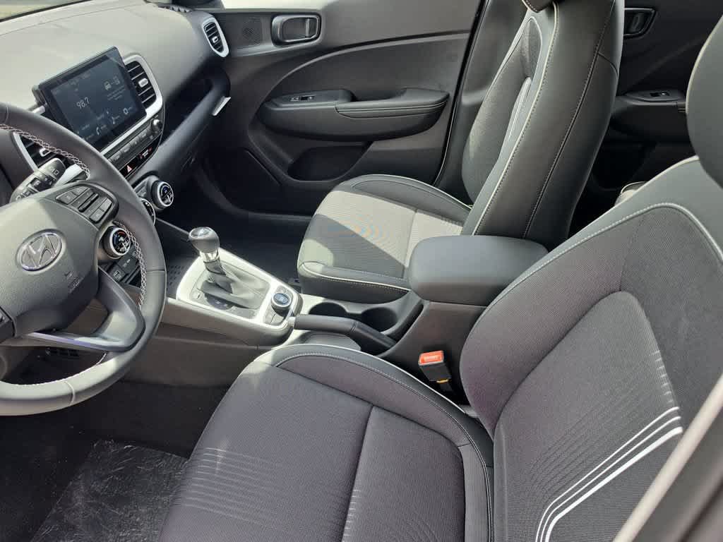 New 2026 Hyundai Venue SEL FWD image 16