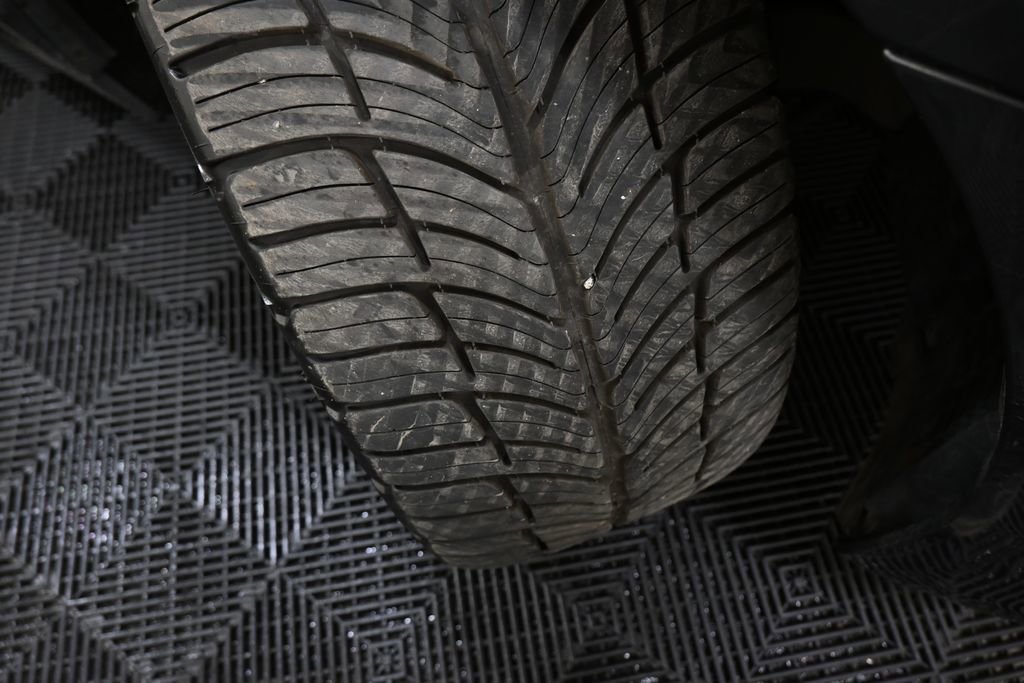 Used 2016 BMW 535i xDrive Sedan AWD/4WD image 24