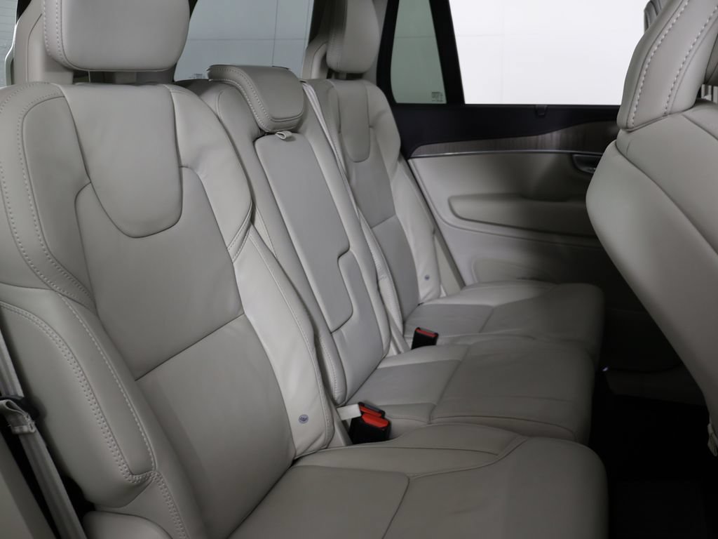 Used 2024 Volvo XC90 T8 Ultimate w/ Protection Package Premier AWD/4WD image 40