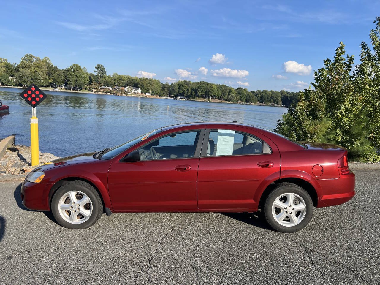 Used 2006 Dodge Stratus SXT FWD image 4