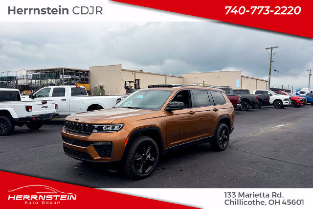 New 2026 Jeep Grand Cherokee L Limited w/ Limited Altitude Package AWD/4WD image 3