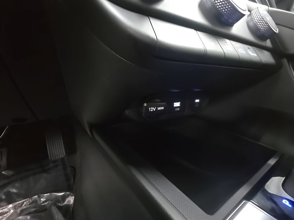 New 2026 Hyundai Elantra SE FWD image 26