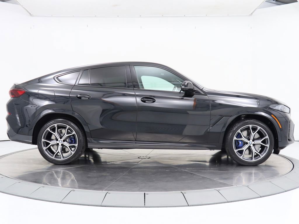 Used 2026 BMW X6 M60i image 6