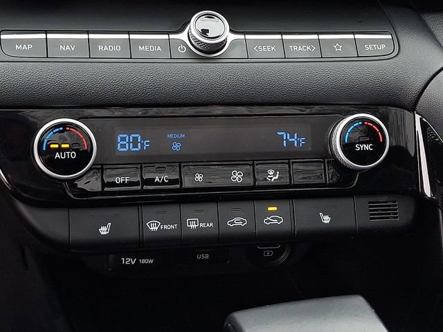 Used 2023 Hyundai Elantra Limited image 16