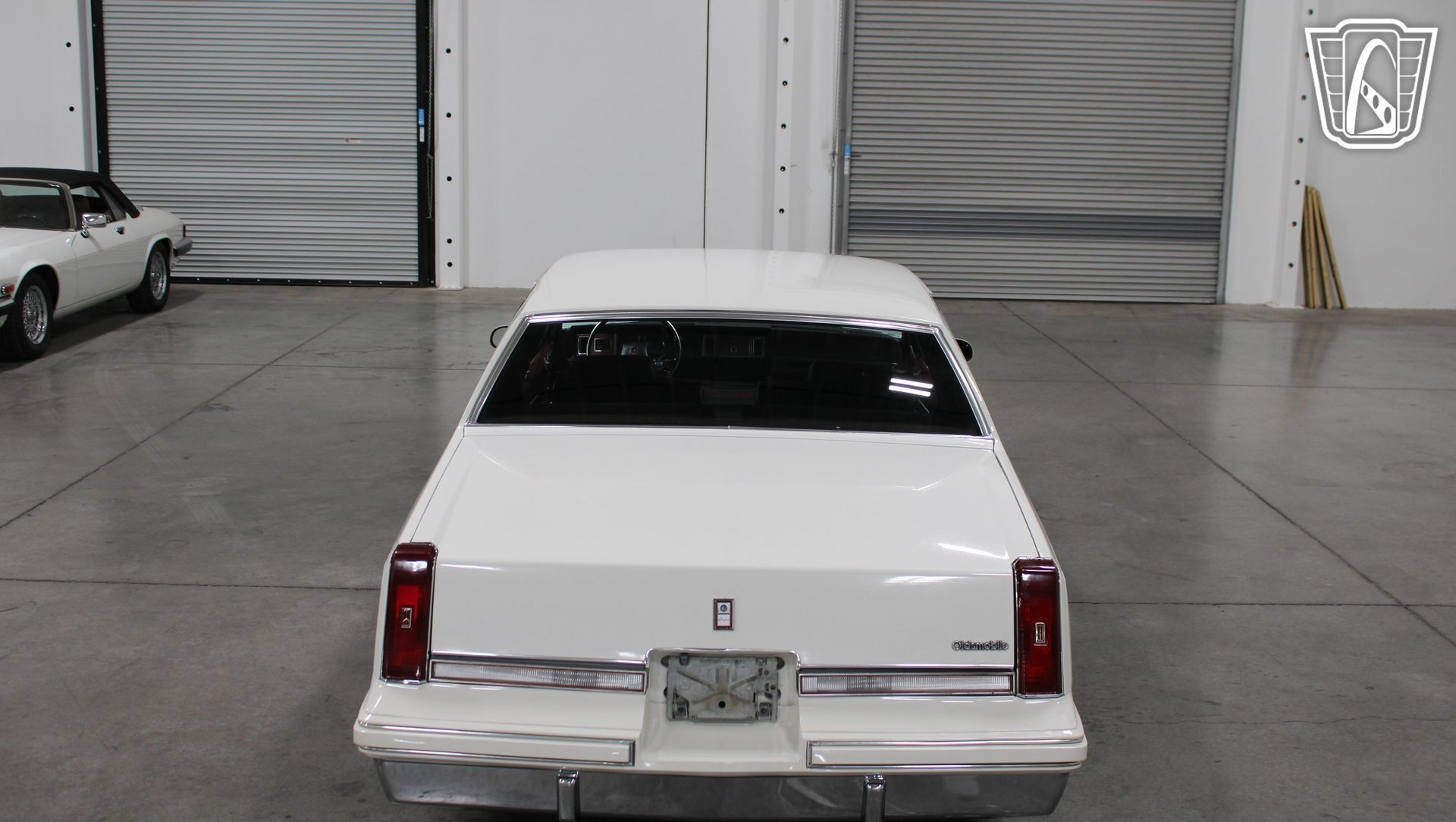 Used 1988 Oldsmobile Cutlass Supreme Classic Brougham RWD image 6