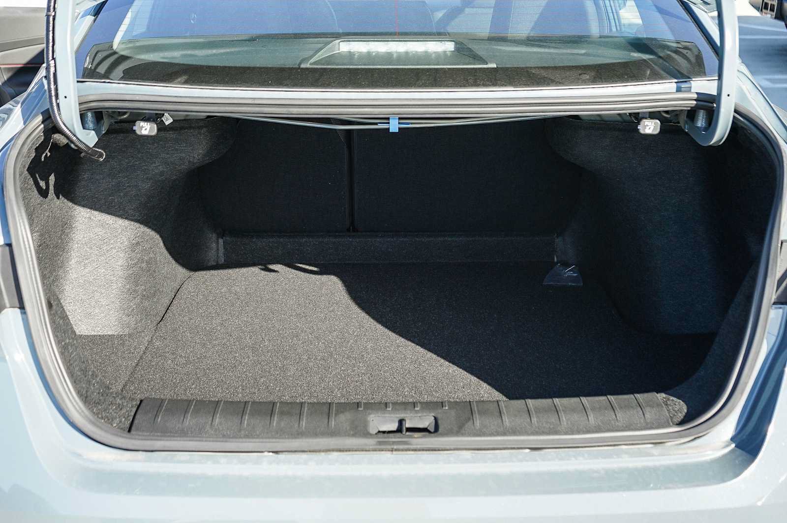 New 2027 Nissan Sentra SR w/ Floor Mat Package FWD image 11