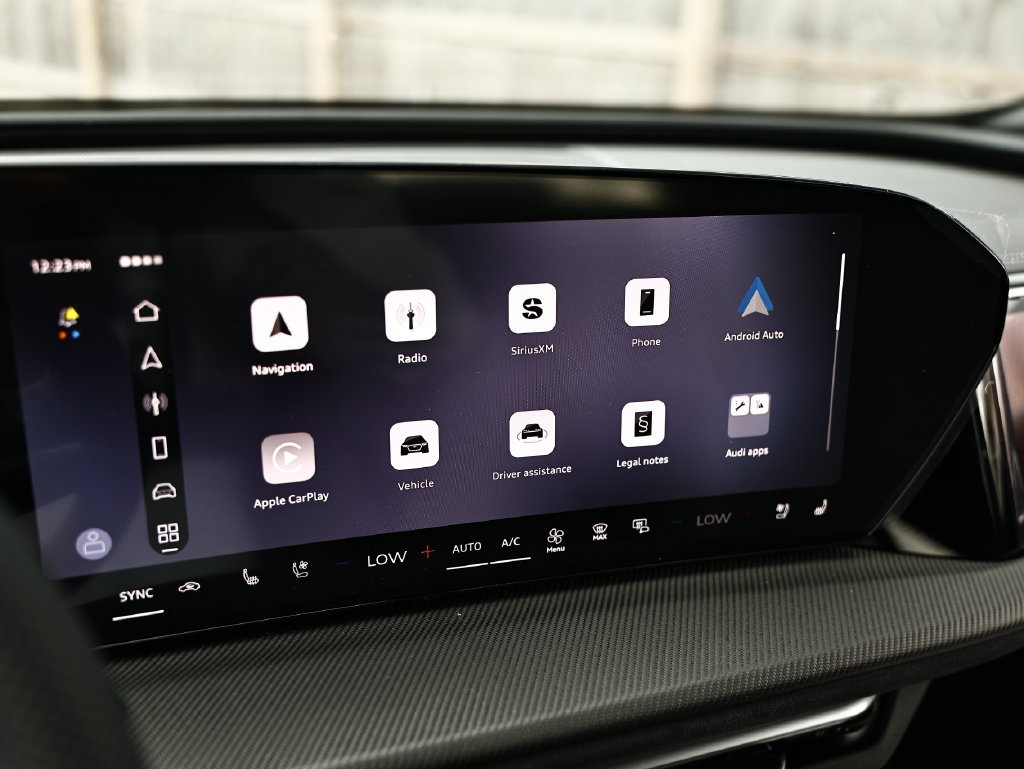 New 2026 Audi SQ5 Prestige AWD/4WD image 37