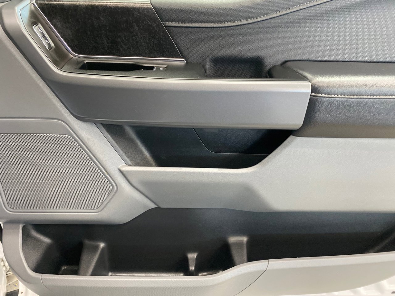 Used 2021 Ford F150 XLT w/ Equipment Group 301A Mid image 20