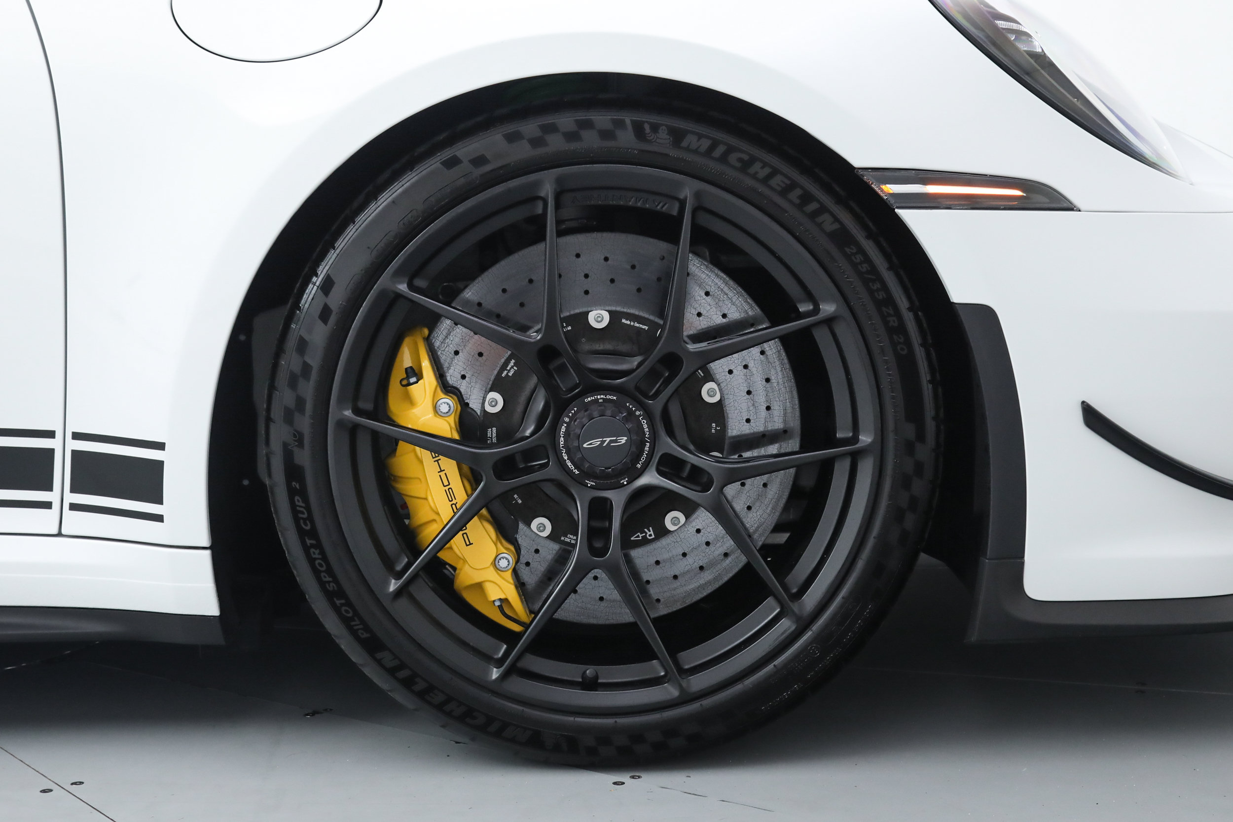 Used 2024 Porsche 911 GT3 RWD image 36
