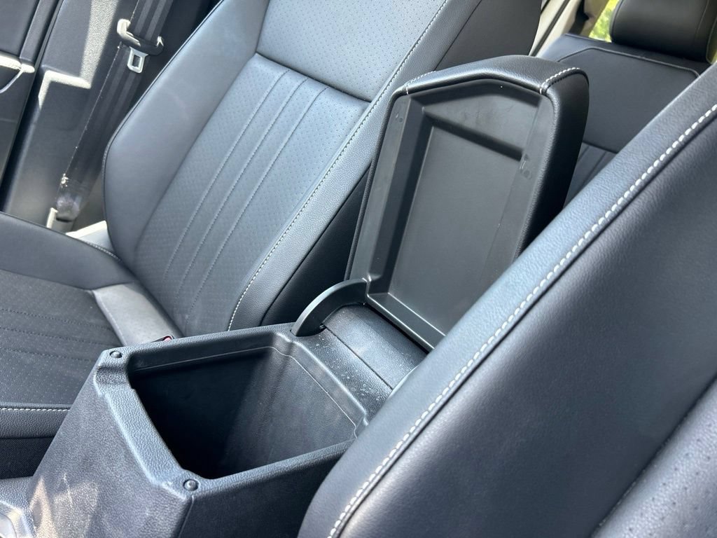 Certified 2023 Volkswagen Tiguan SE FWD image 39