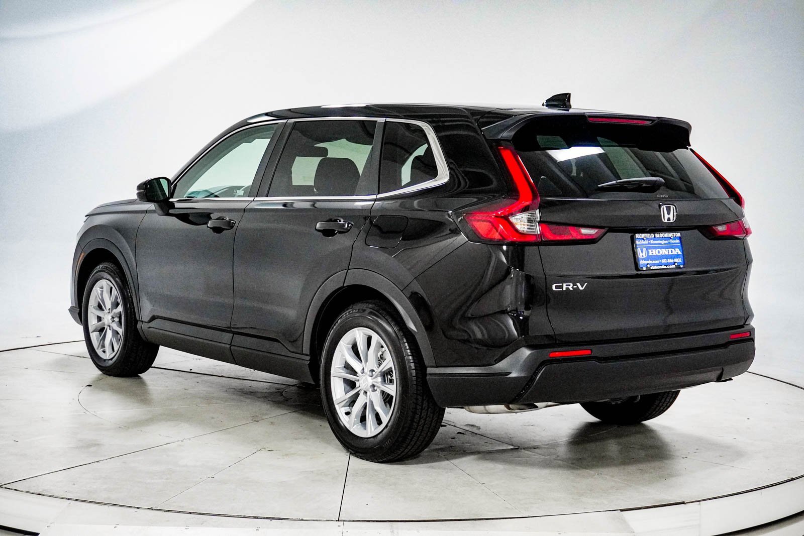 Certified 2025 Honda CR-V EX image 6