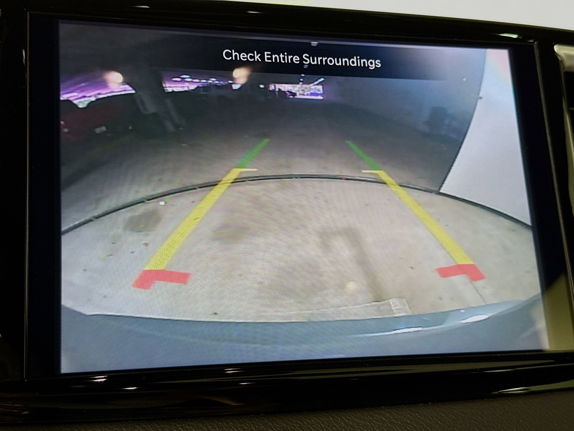 Used 2025 Chrysler Pacifica Select image 14