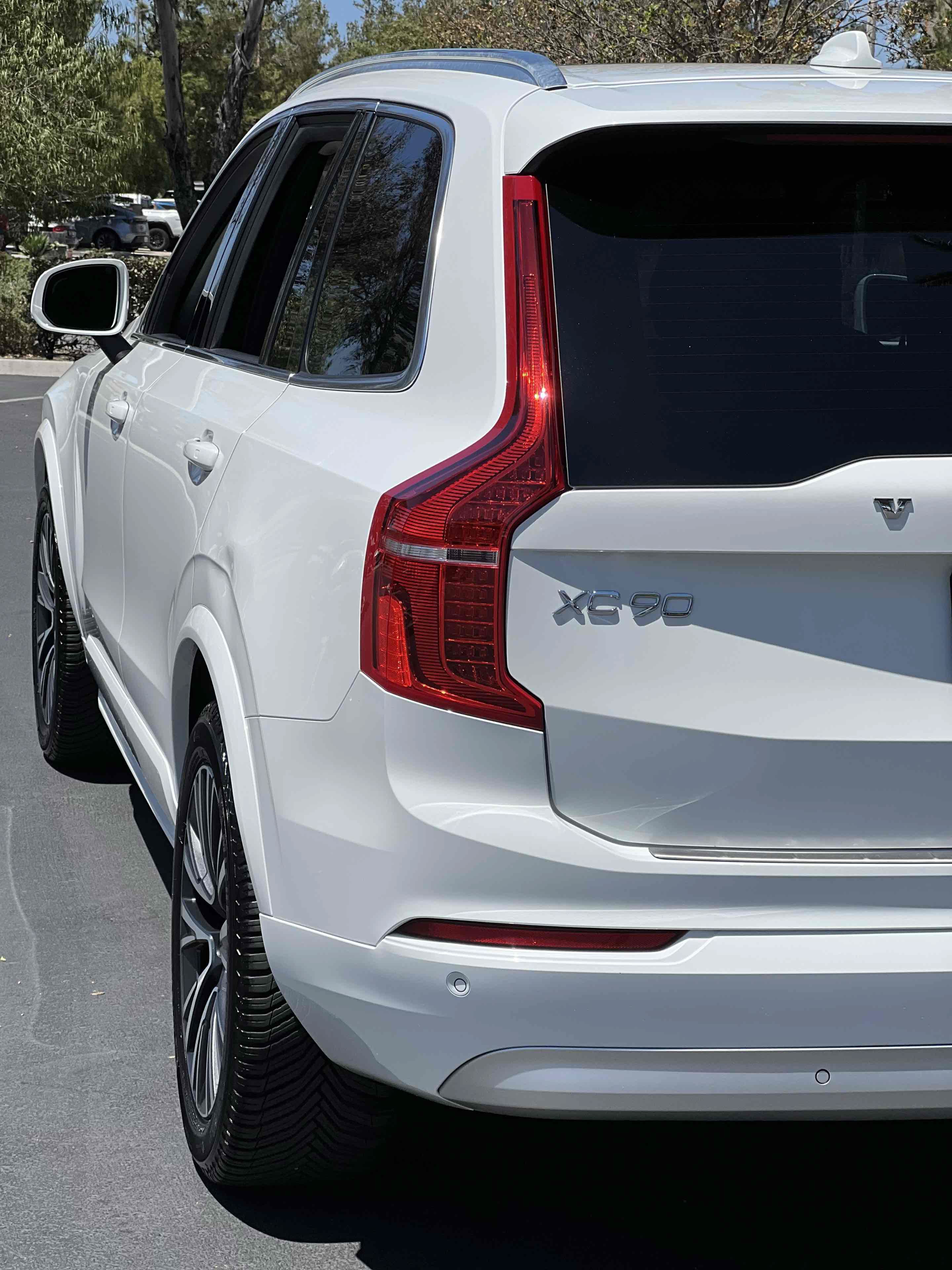 Used 2022 Volvo XC90 T5 Momentum AWD/4WD image 55