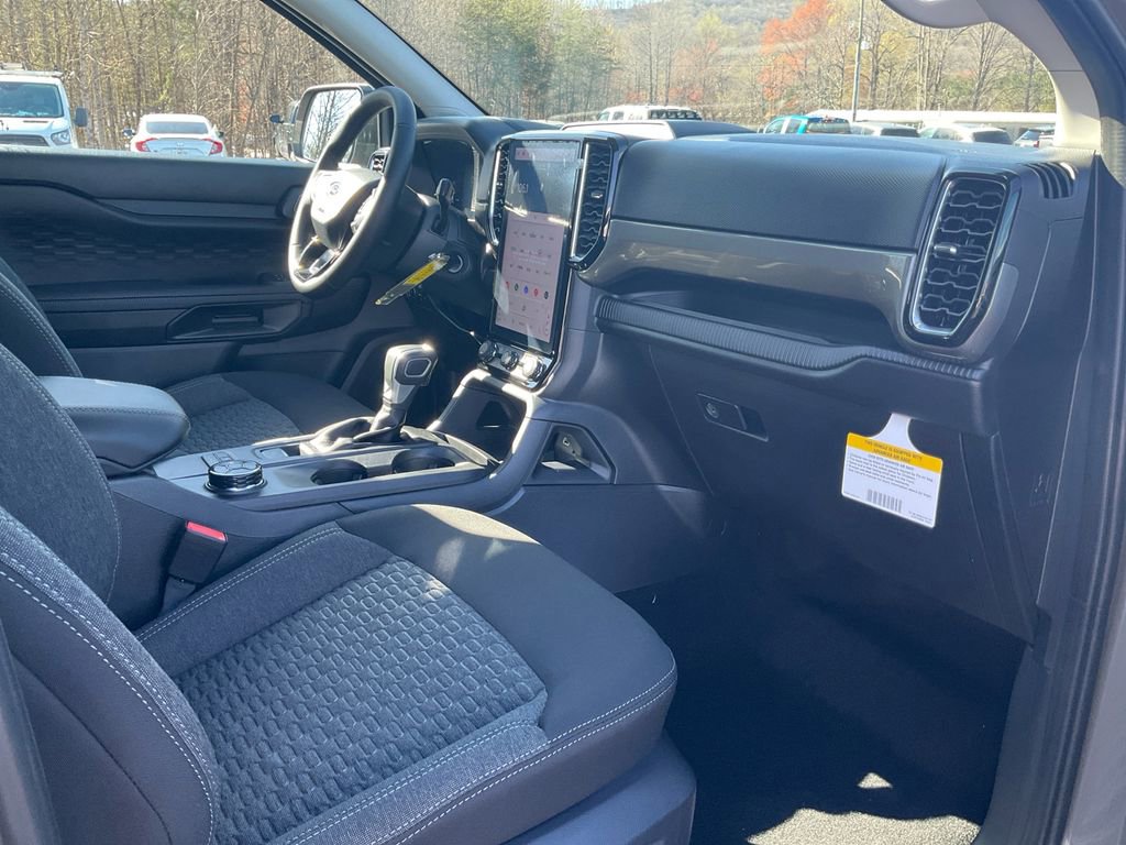 New 2026 Ford Ranger XLT w/ Equipment Group 301A High image 11