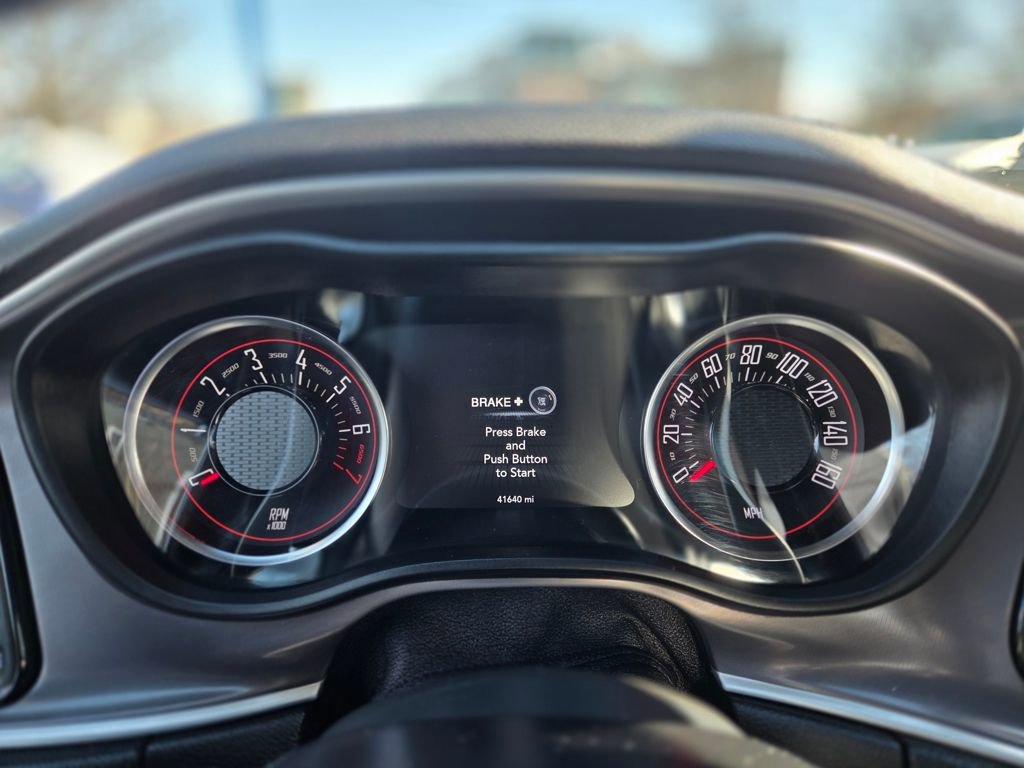 Used 2022 Dodge Challenger GT image 15