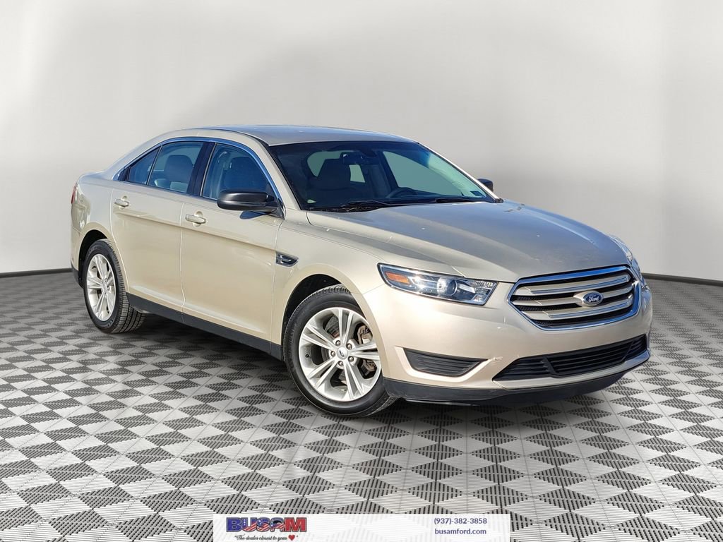 Used 2017 Ford Taurus SE FWD image 1