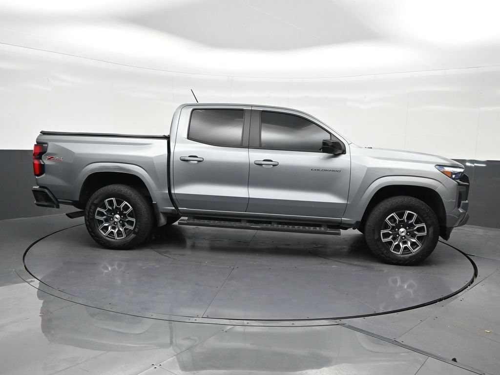 Used 2024 Chevrolet Colorado Z71 w/ Z71 Convenience Package 2 AWD/4WD image 7