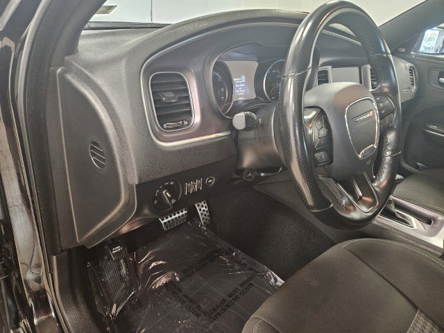 Used 2022 Dodge Charger GT image 39