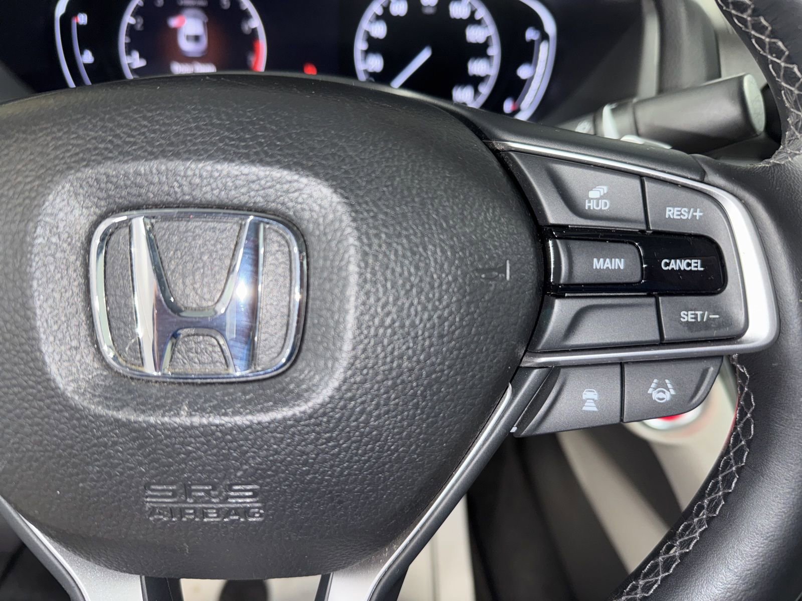 Used 2018 Honda Accord Touring image 33