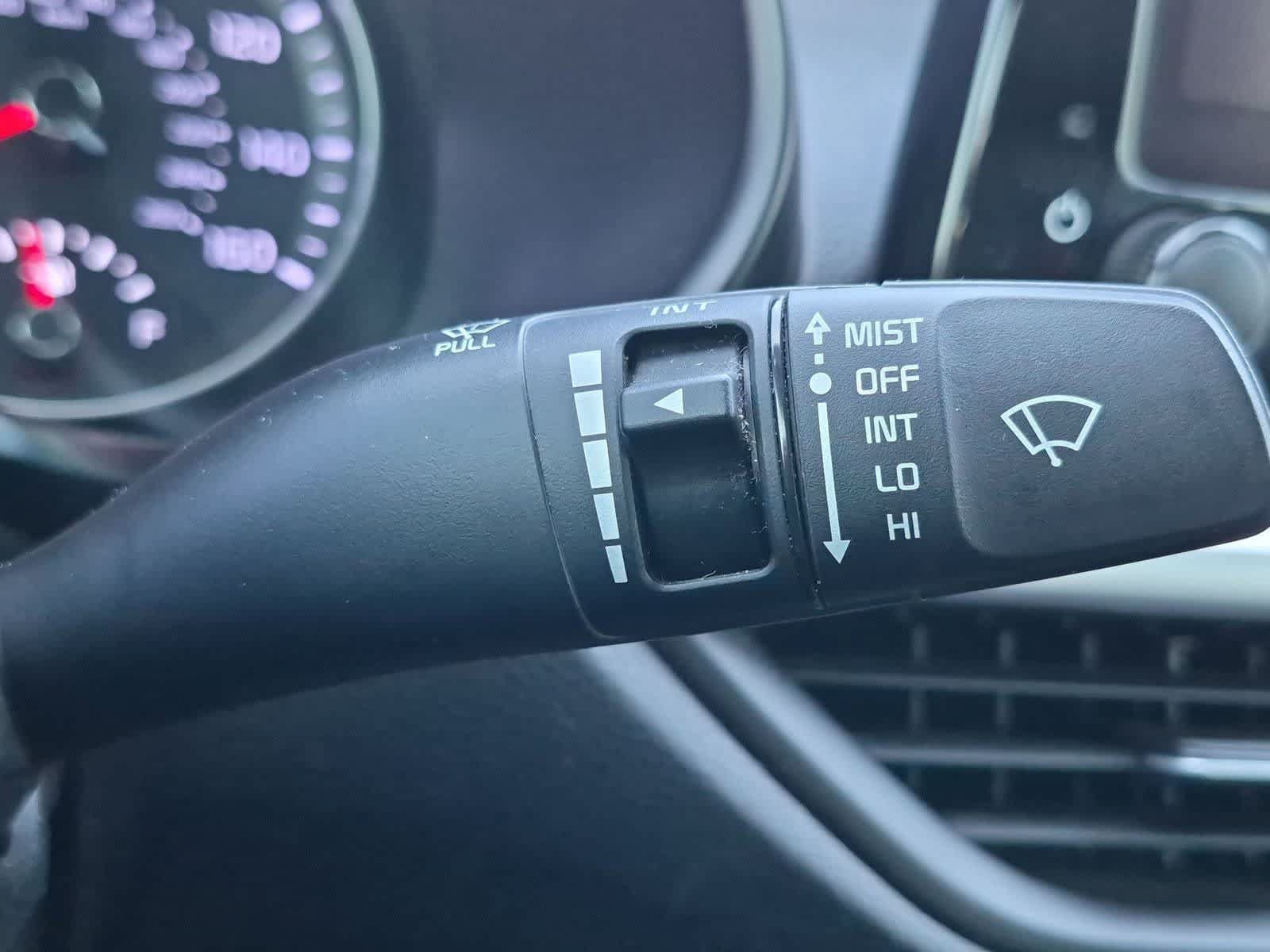 Used 2022 Kia Forte GT w/ GT Technology Package FWD image 25