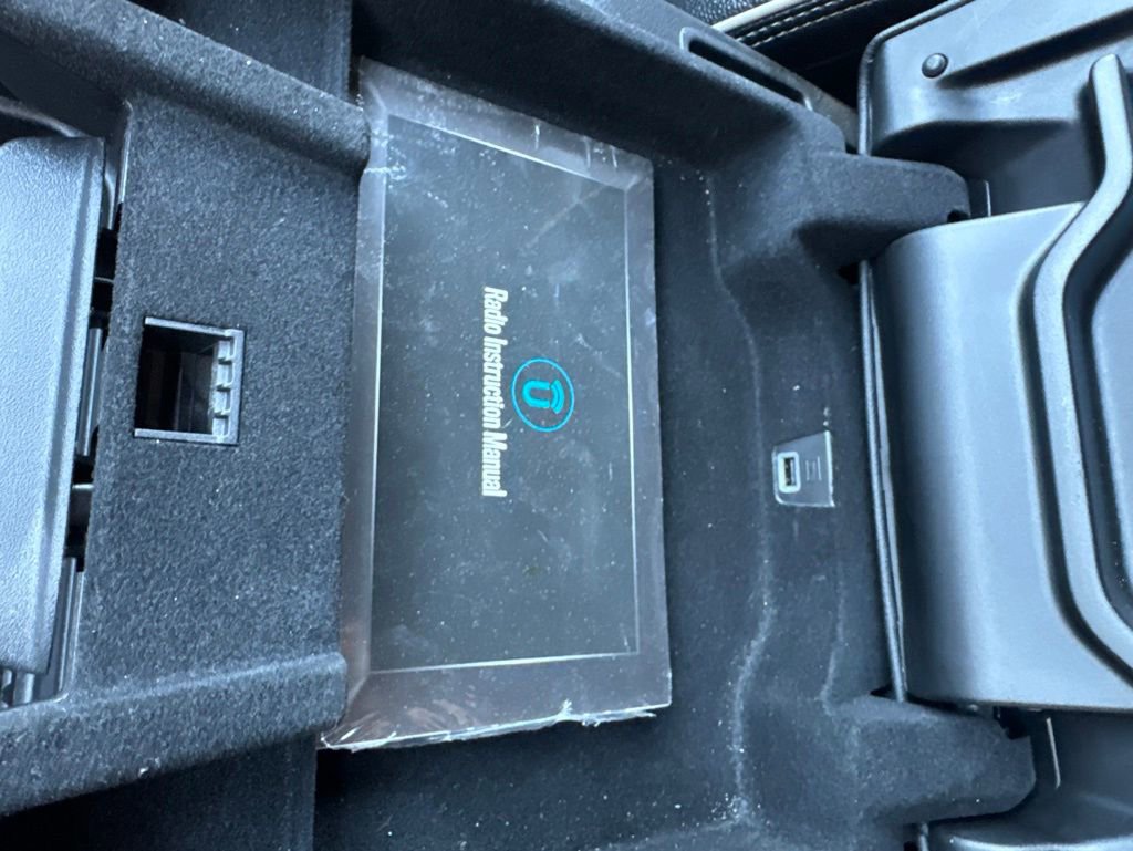 Used 2023 RAM 1500 Laramie AWD/4WD image 32