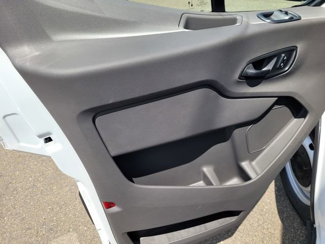 New 2026 Ford Transit 250 Low Roof RWD image 7