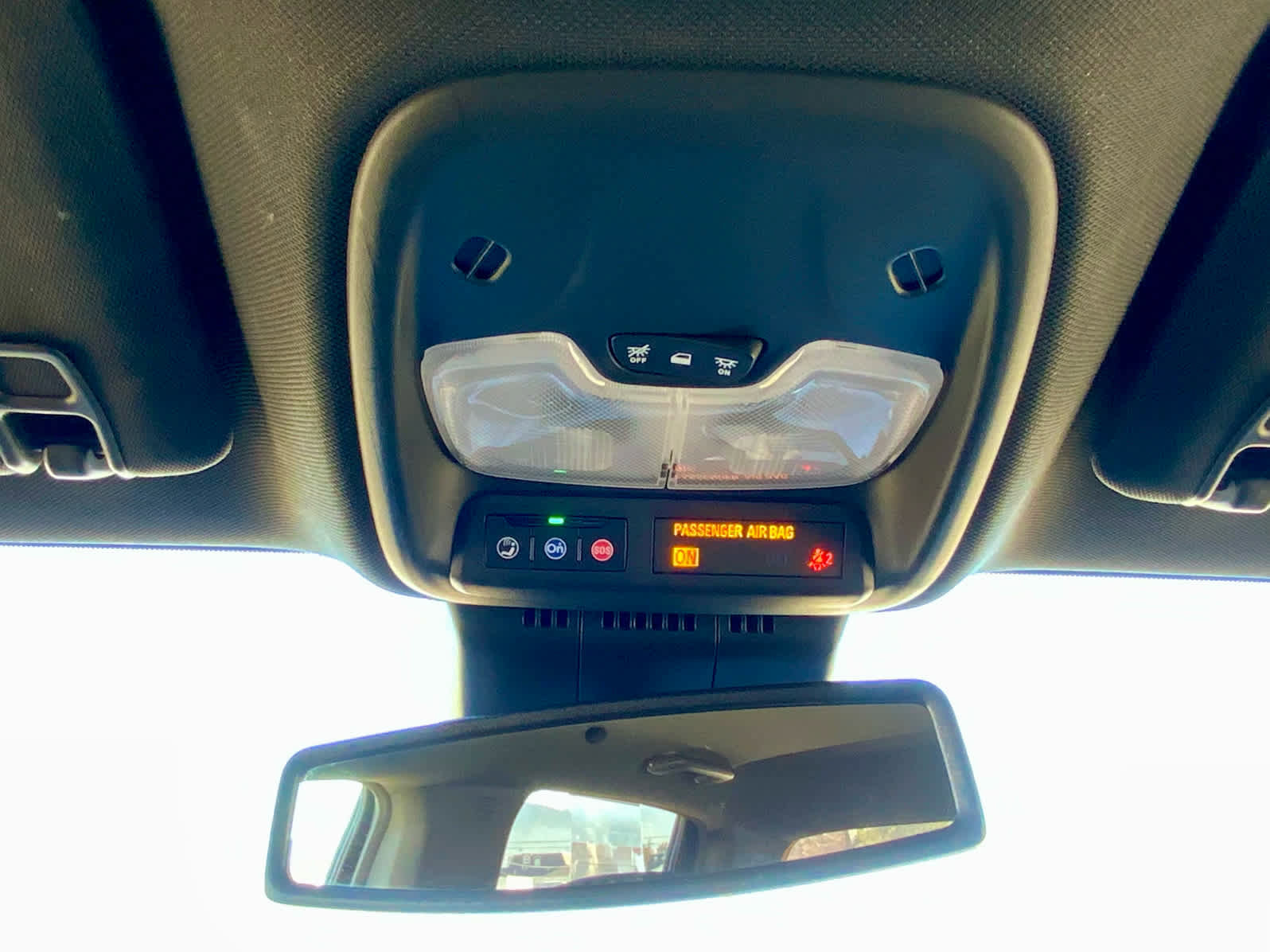 Used 2024 Chevrolet Colorado Z71 w/ Z71 Convenience Package 2 image 51