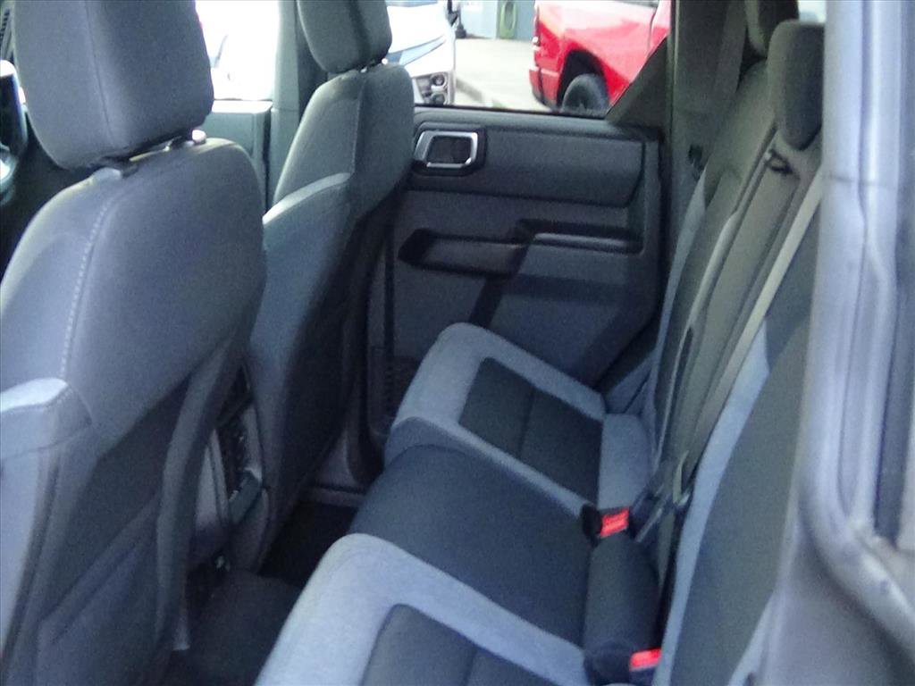 Used 2025 Ford Bronco Big Bend image 11