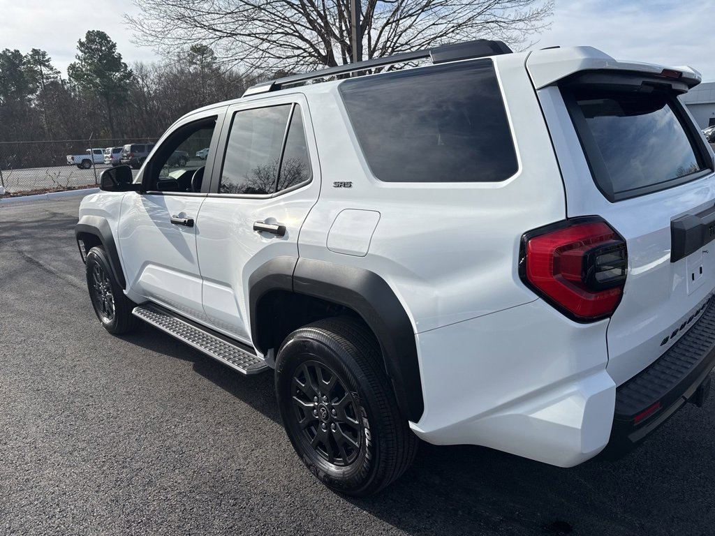Used 2025 Toyota 4Runner SR5 image 10