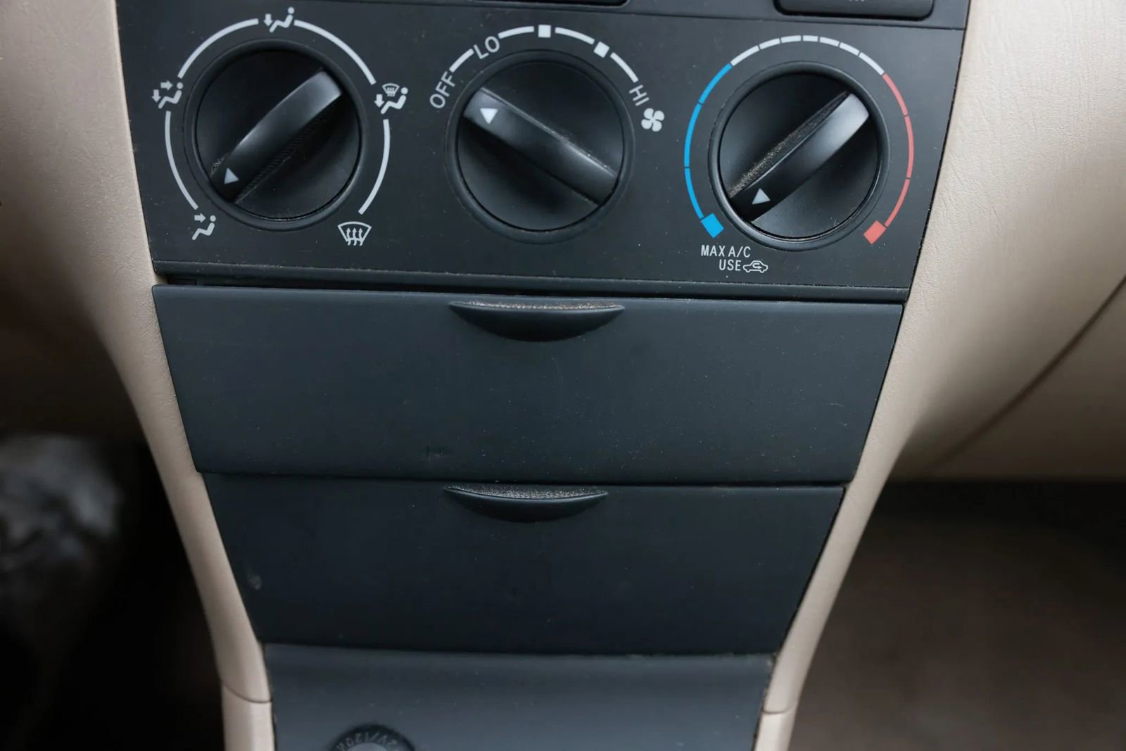 Used 2005 Toyota Corolla S FWD image 31