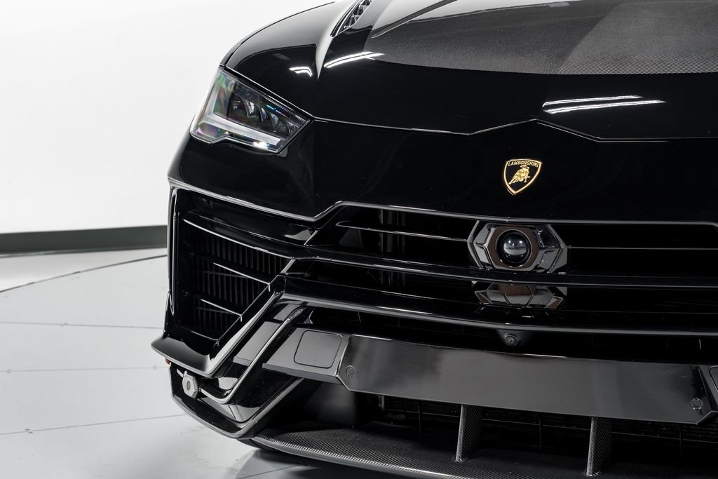 Used 2024 Lamborghini Urus Performante AWD/4WD image 47