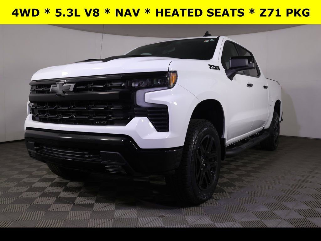 Used 2025 Chevrolet Silverado 1500 LT Trail Boss w/ Dark Appearance Package image 1