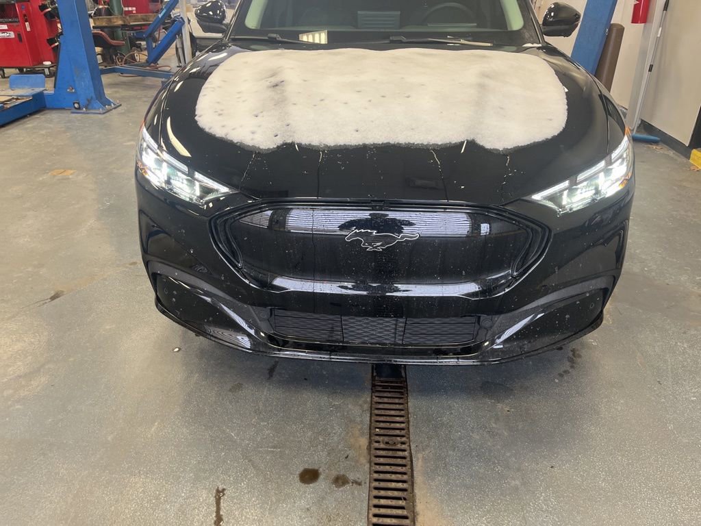 Used 2024 Ford Mustang Mach-E Premium image 8