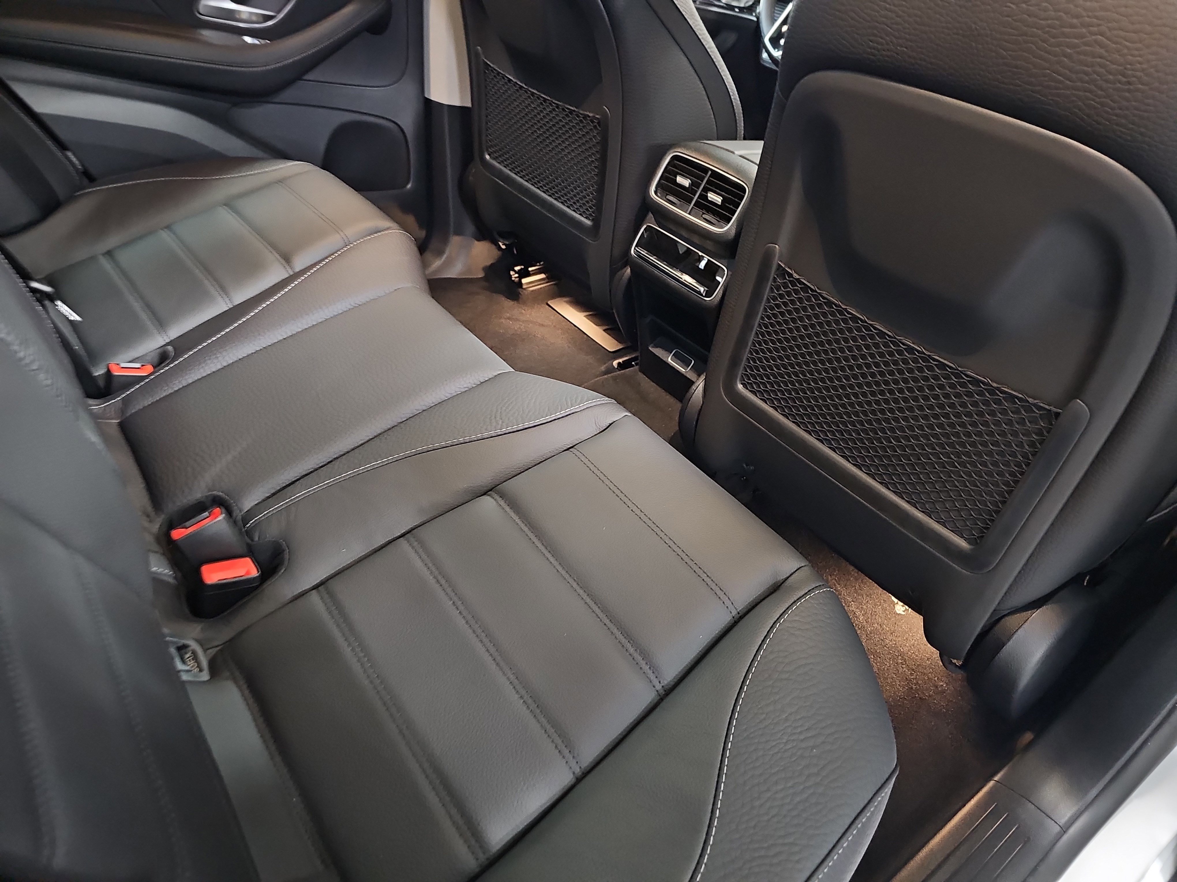 New 2026 Mercedes-Benz GLE 450 4MATIC image 11