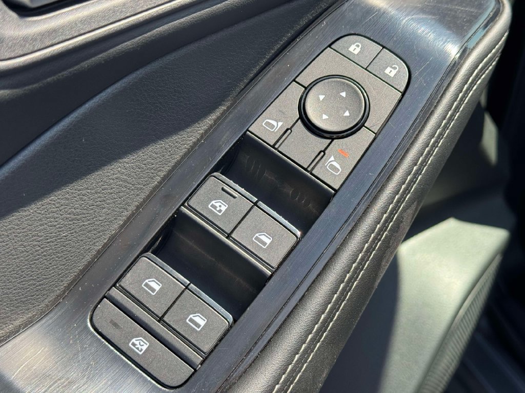 Certified 2026 Nissan Rogue SV AWD/4WD image 16