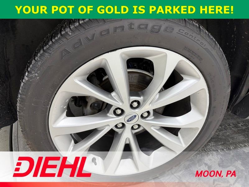 Used 2022 Ford Explorer Platinum w/ Equipment Group 601A image 8