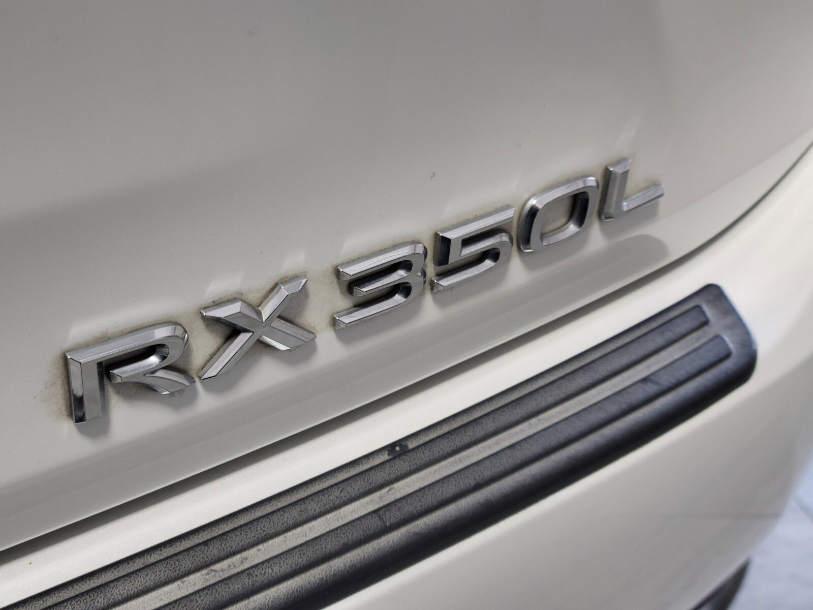Used 2018 Lexus RX 350L FWD image 5