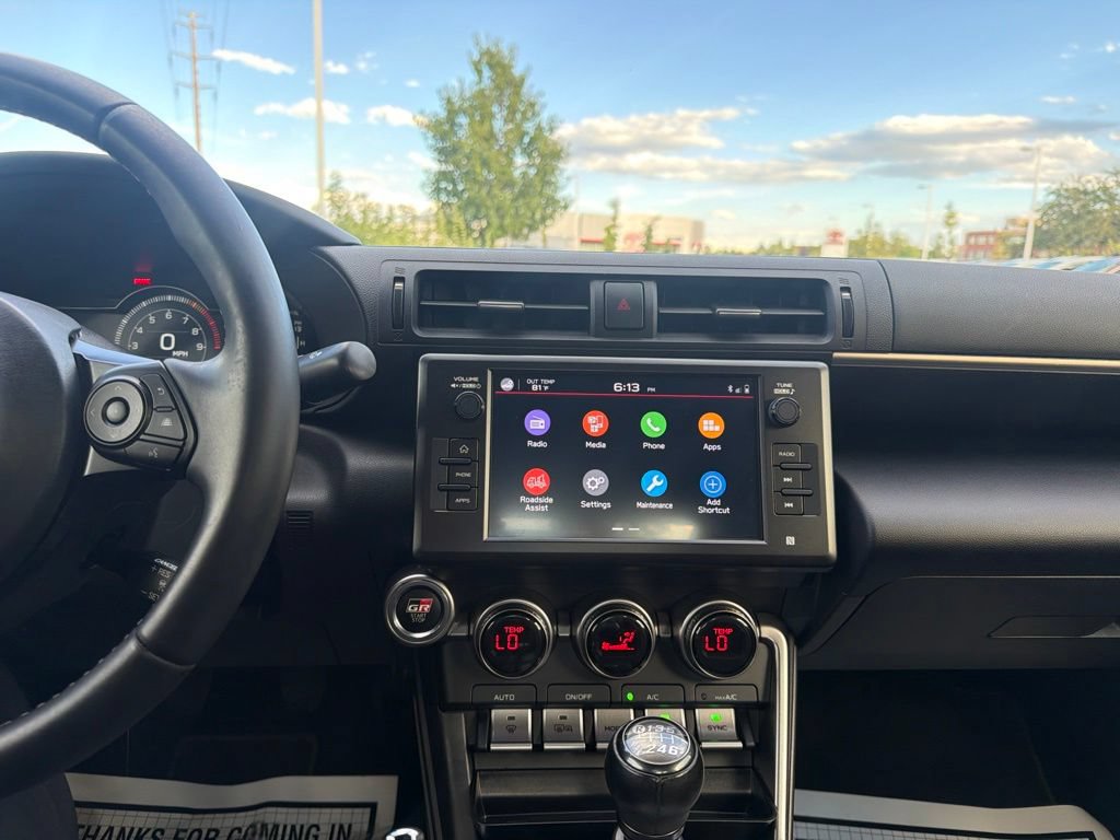 Used 2025 Toyota GR86 RWD image 27