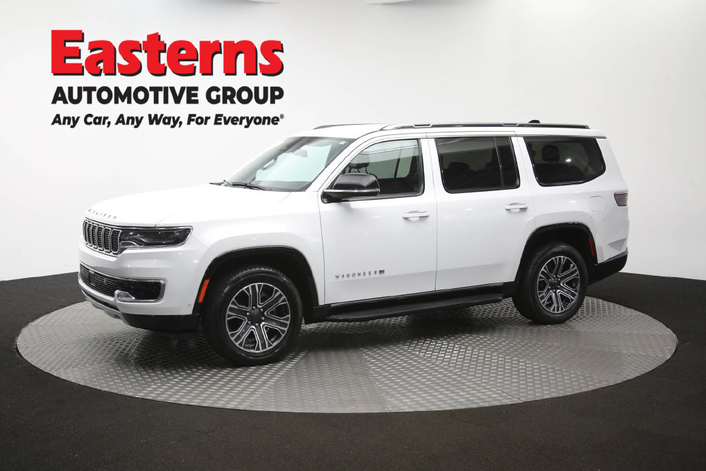 Used 2024 Jeep Wagoneer Series II w/ Flexible Seating Group RWD image 62