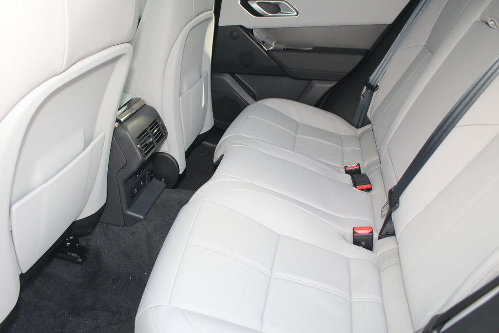 New 2026 Land Rover Range Rover Velar S AWD/4WD image 5