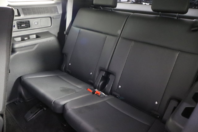 Used 2026 Hyundai Santa Fe SEL FWD image 17
