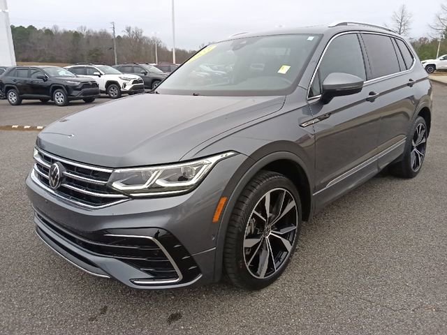 Used 2023 Volkswagen Tiguan SEL R-Line image 7