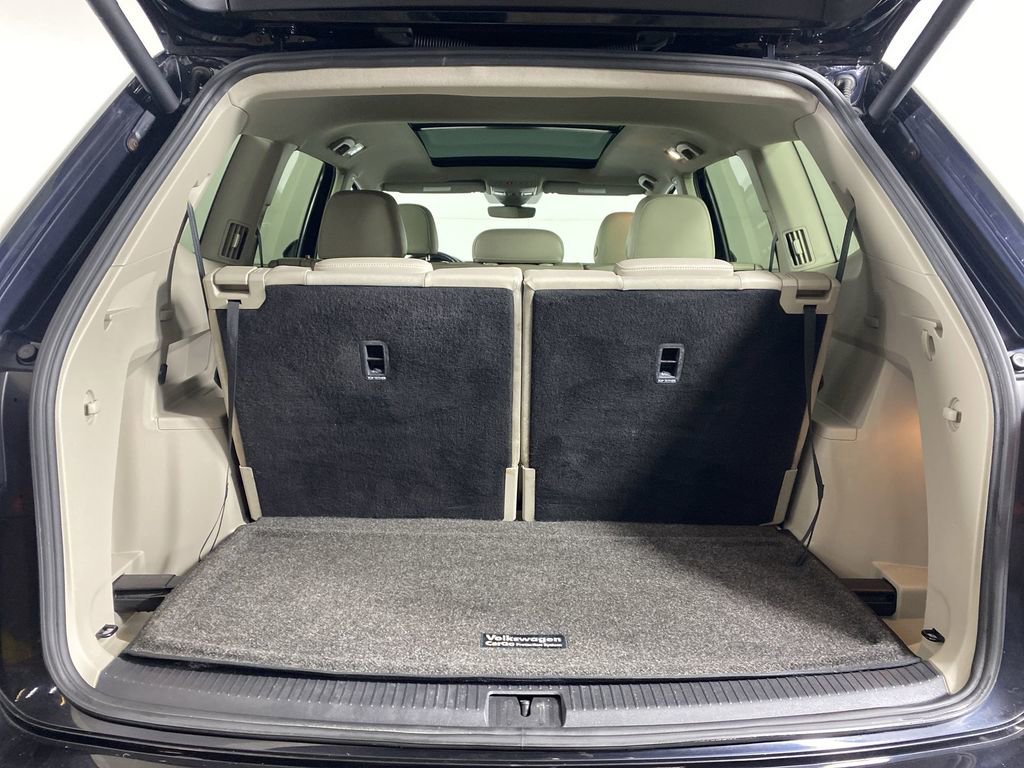 Used 2018 Volkswagen Atlas SEL w/ R-Line Package image 27