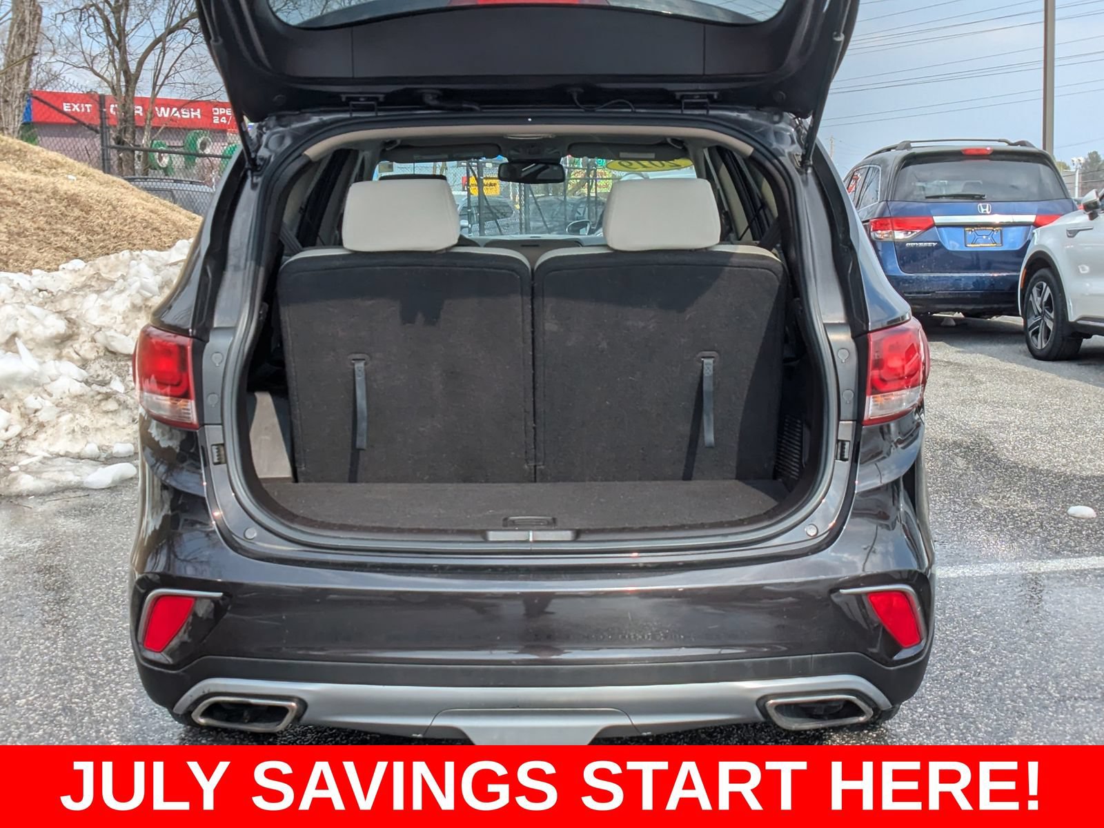 Used 2019 Hyundai Santa Fe XL SE FWD image 7
