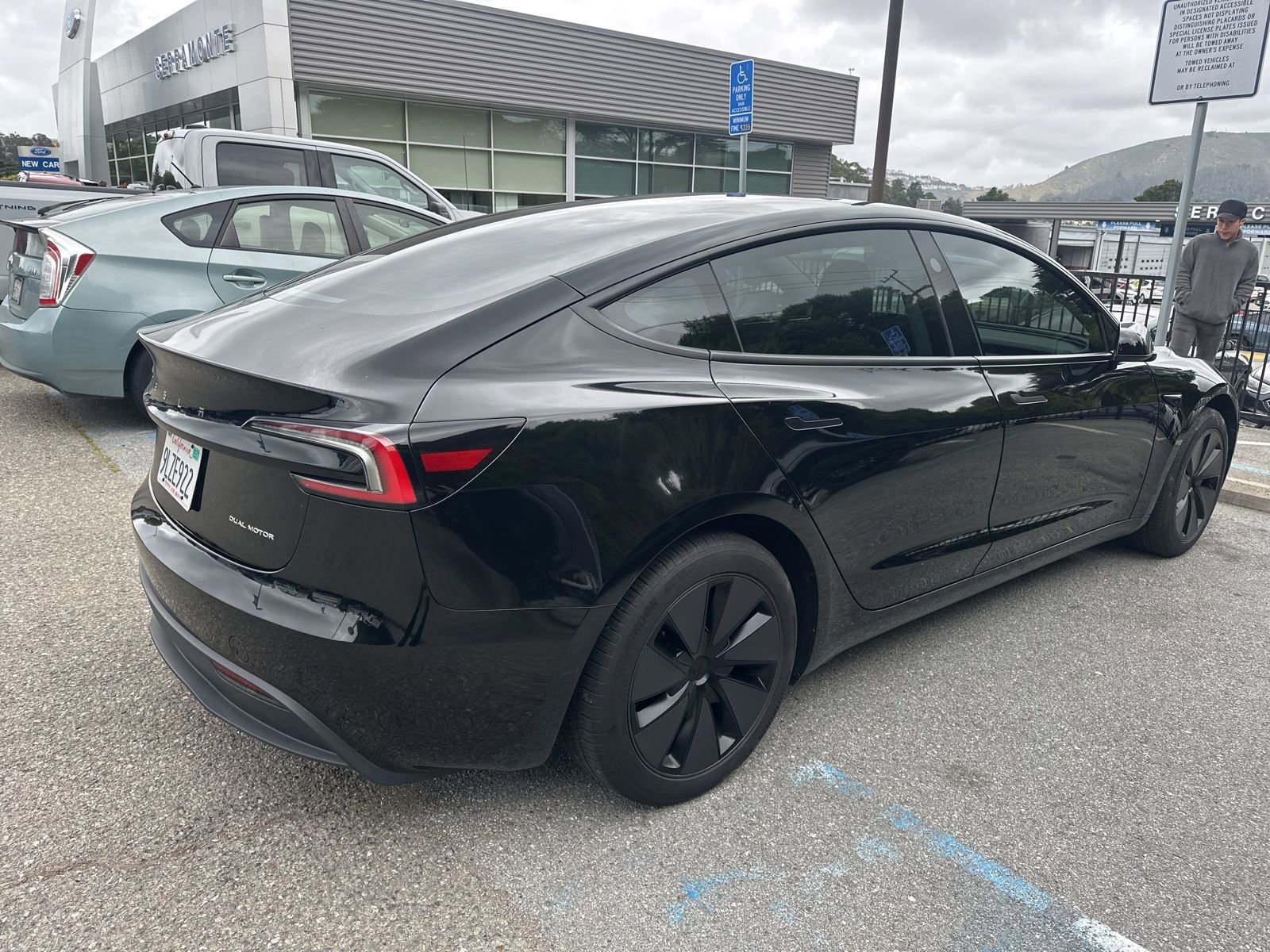 Used 2024 Tesla Model 3 Long Range AWD/4WD image 7