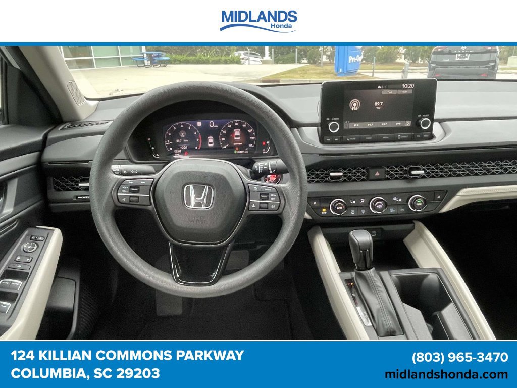 Used 2023 Honda Accord EX image 10